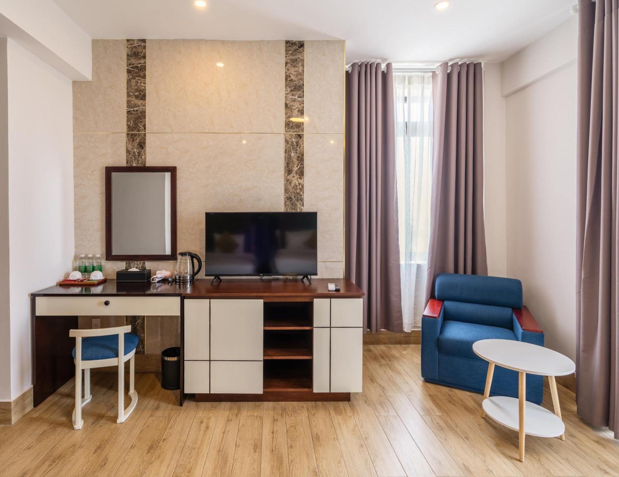 The Palms Hotel By Hmg Phan Thiết Buitenkant foto