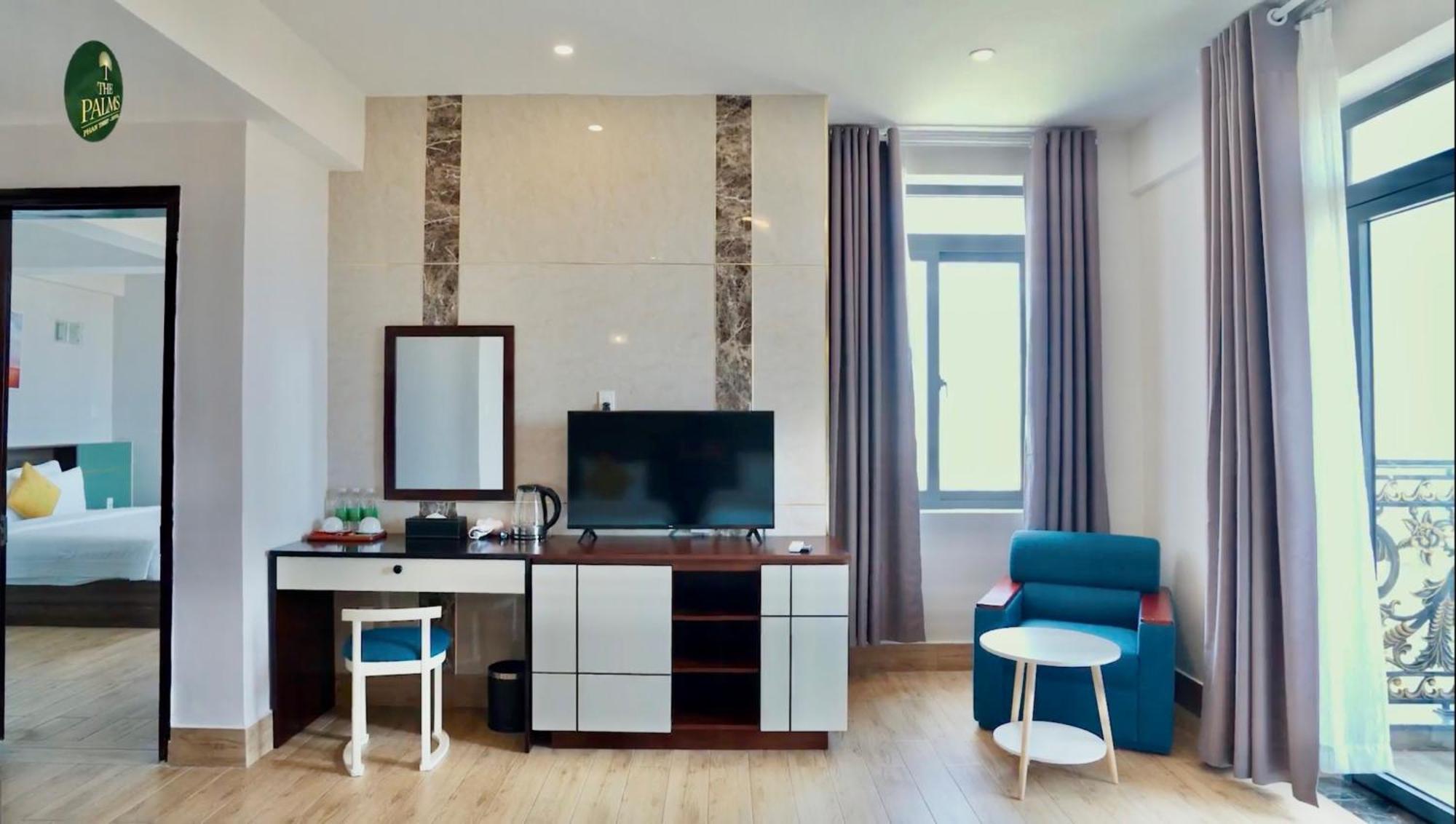 The Palms Hotel By Hmg Phan Thiết Buitenkant foto